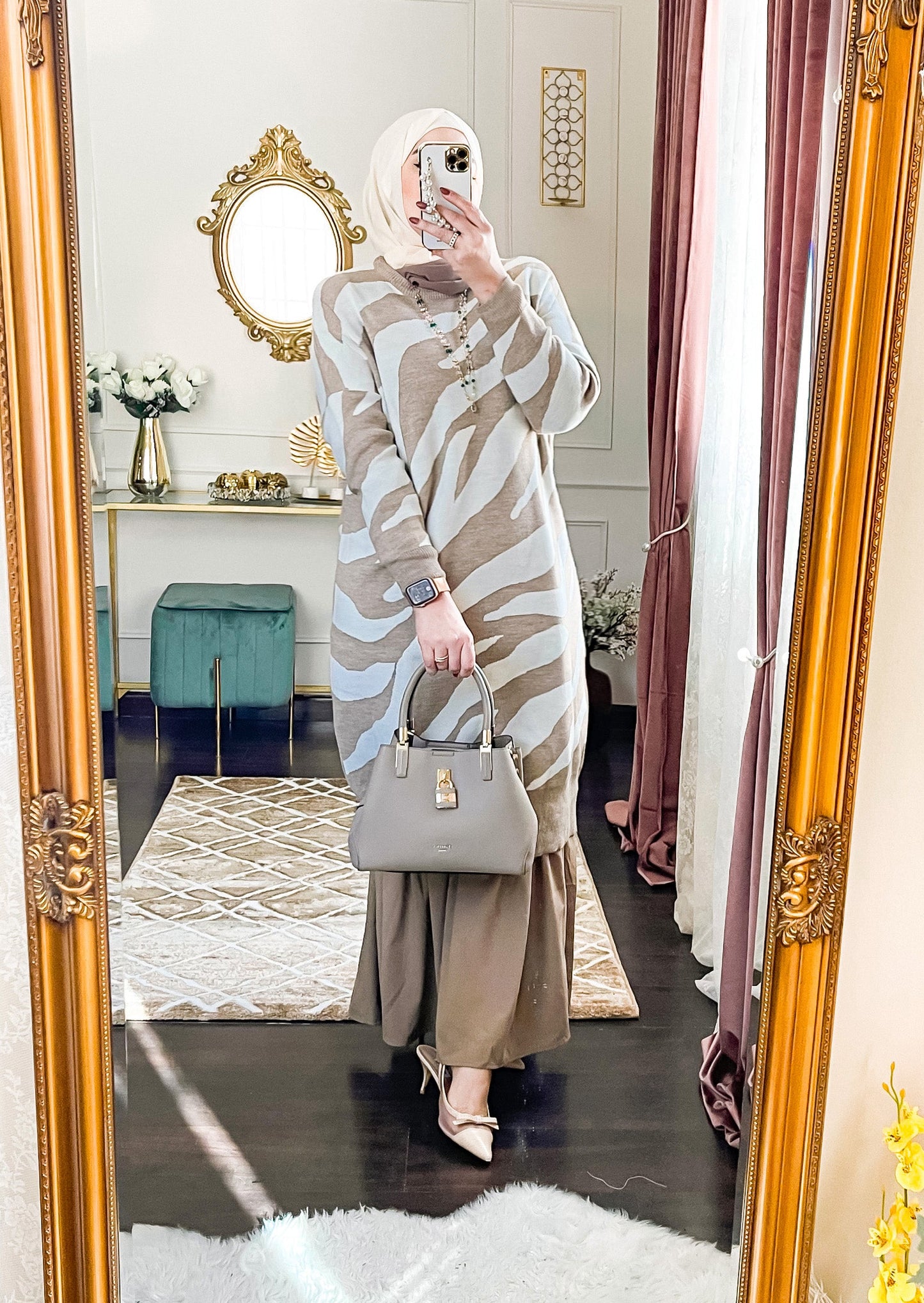 Stylish long pullover