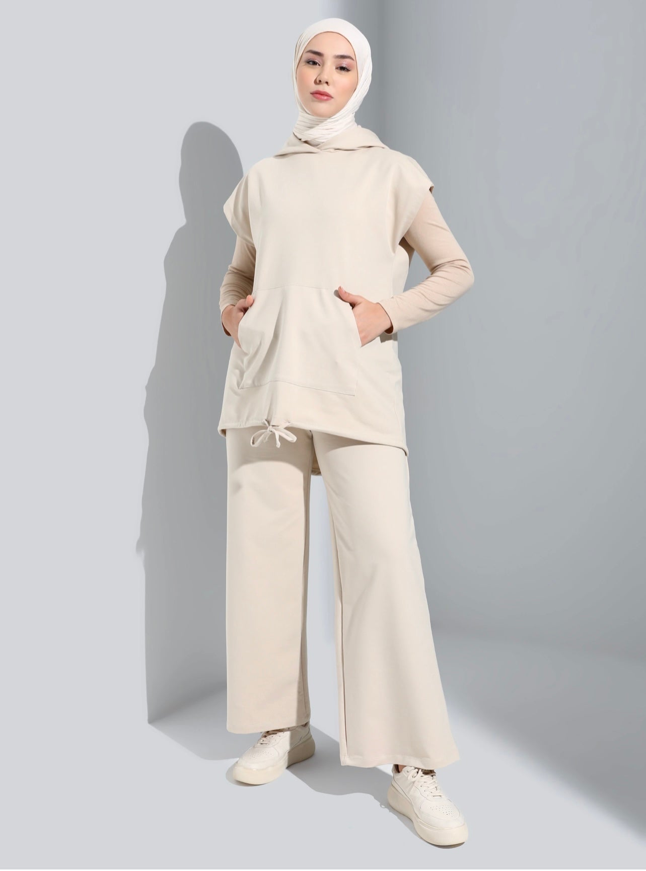 Sleeveless Sporty Set