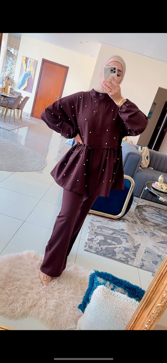 Modest Set