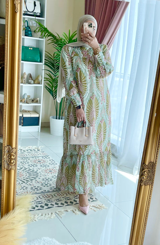 Fully lined chiffon dress