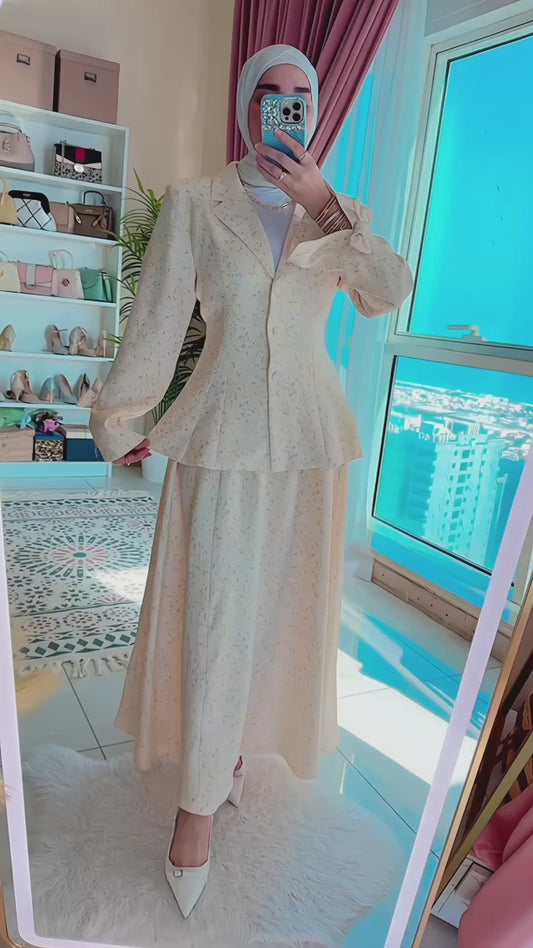 Elegant Skirt with Blazer